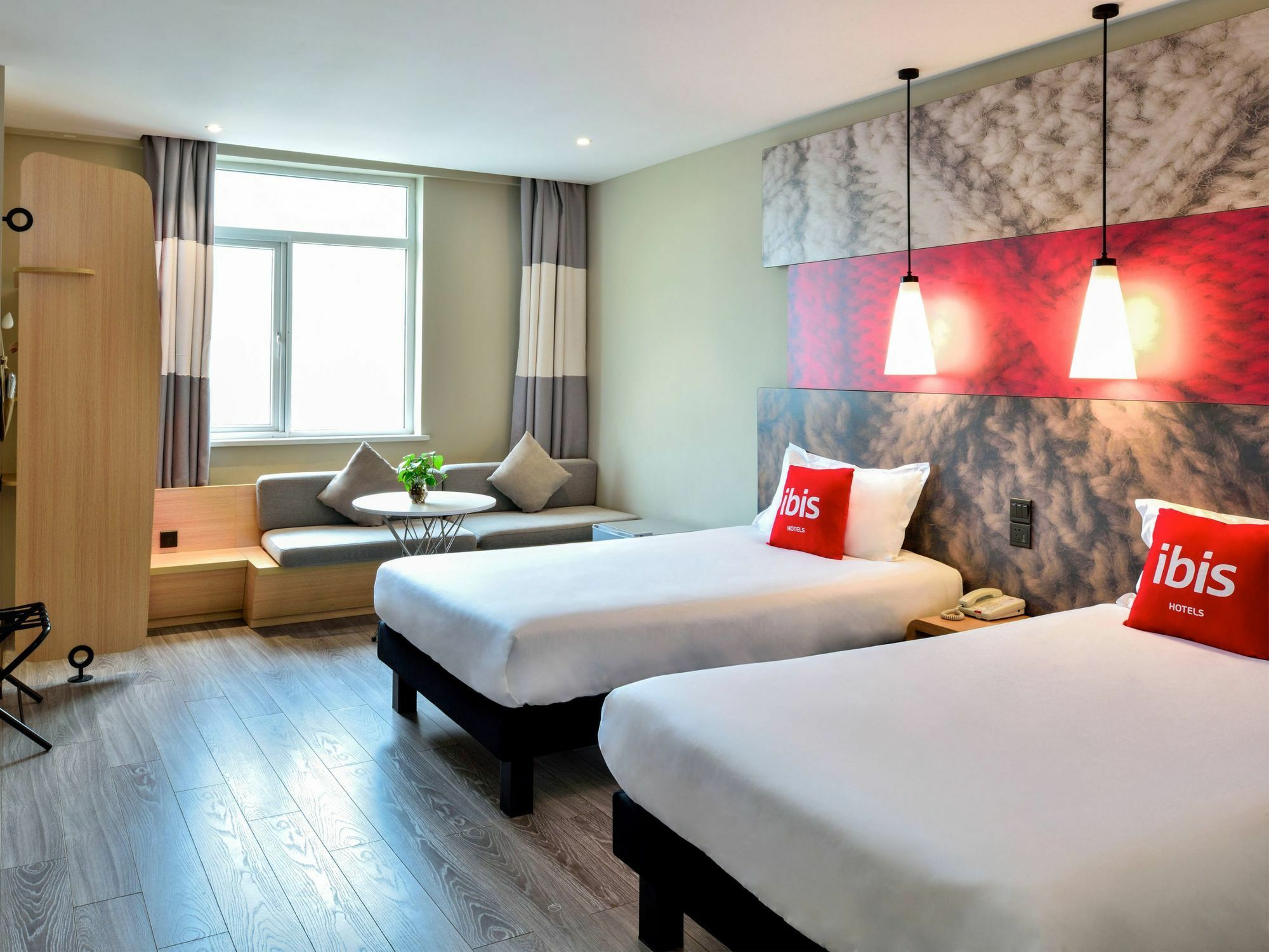 Ibis Wuxi Yixing South Renmin Rd Hotel Bagian luar foto